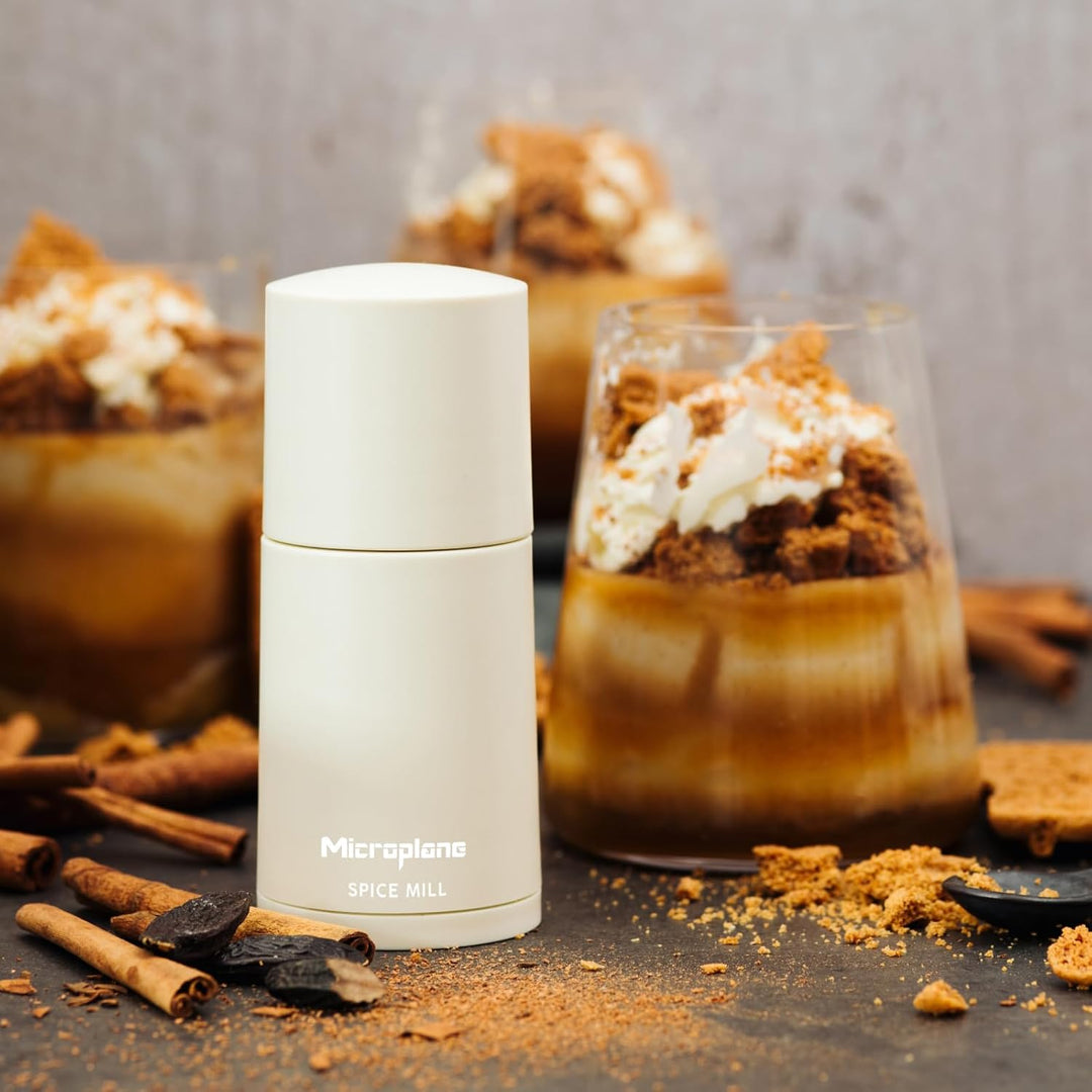 Microplane Gewürzmühle 2in1 – Kaschmir Beige | Manuelle Mühle mit rasiermesserscharfer Edelstahlklin