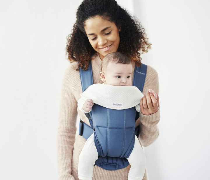 BabyBjörn Lätzchen für Babytrage, 2er-pack, Weiss Lätzchen für Babytrage, 2er-pack Weiss, Lätzc