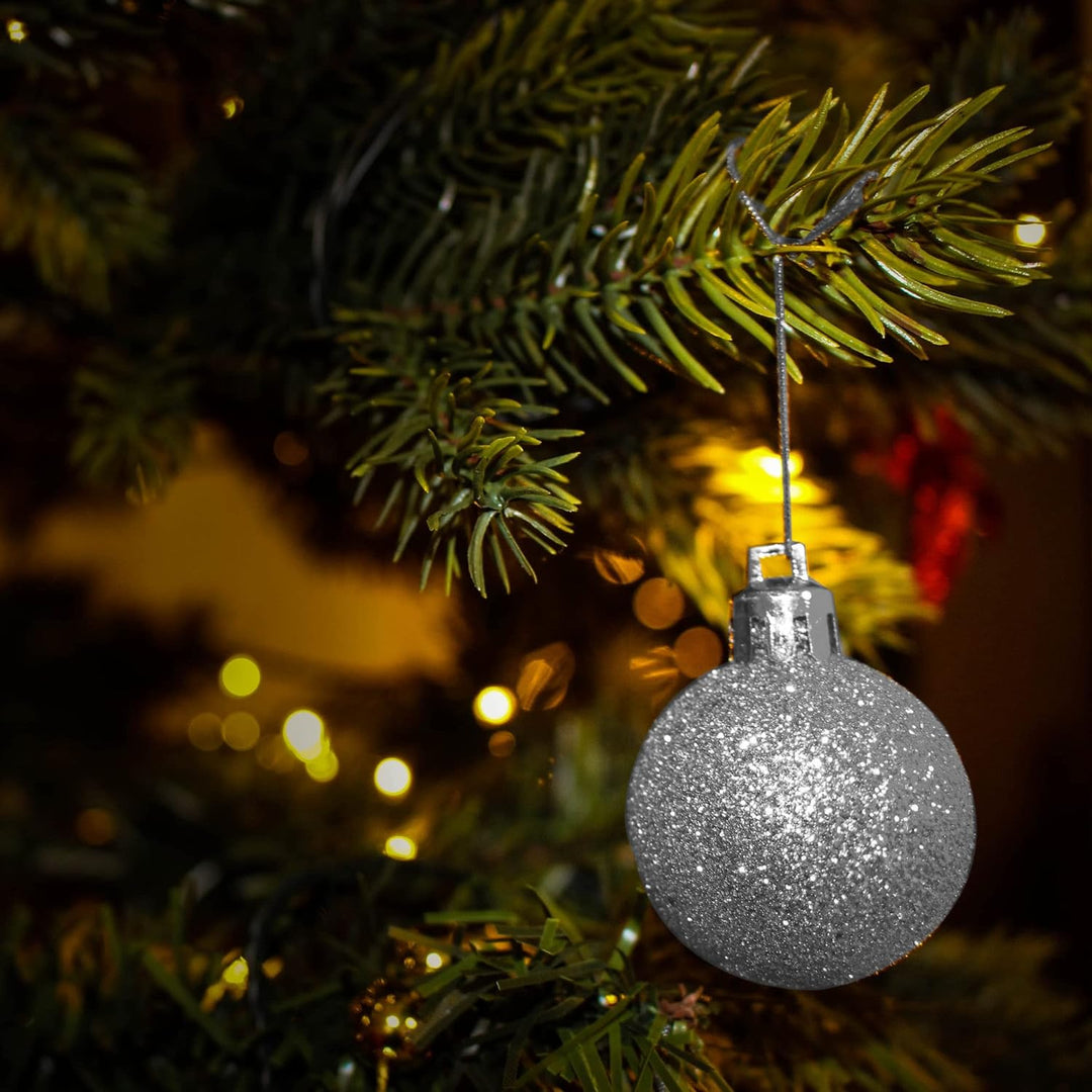 com-four® 51x Weihnachtskugeln, Christbaumkugeln bruchsicher aus Kunststoff für Weihnachten, Baumsch