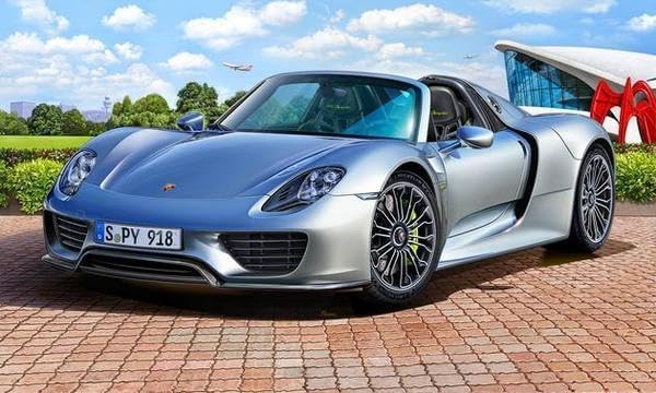 Revell Modellbausatz Auto 1:24 - Porsche 918 Spyder im Massstab 1:24, Level 4, originalgetreue Nachb