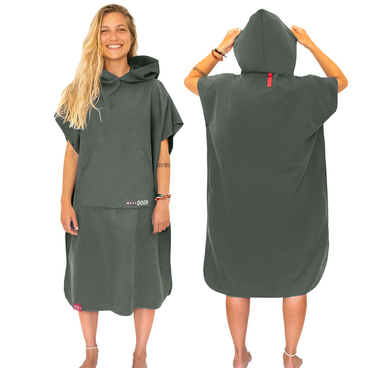 AUTDOOR® Mikrofaser Badeponcho Damen & Herren - nachhaltig aus 100% recycelten PET-Flaschen - Handtu