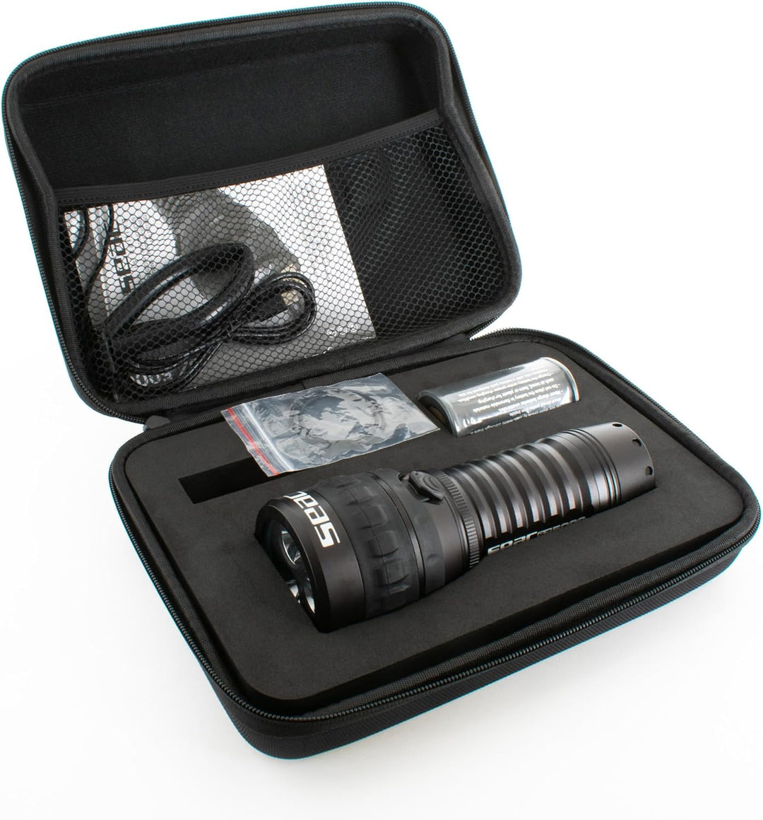 SEAC SZ 5000, Tauchlampe die Sich durch eine hohe Leuchtkraft von bis zu 4200 Lumen auszeichne