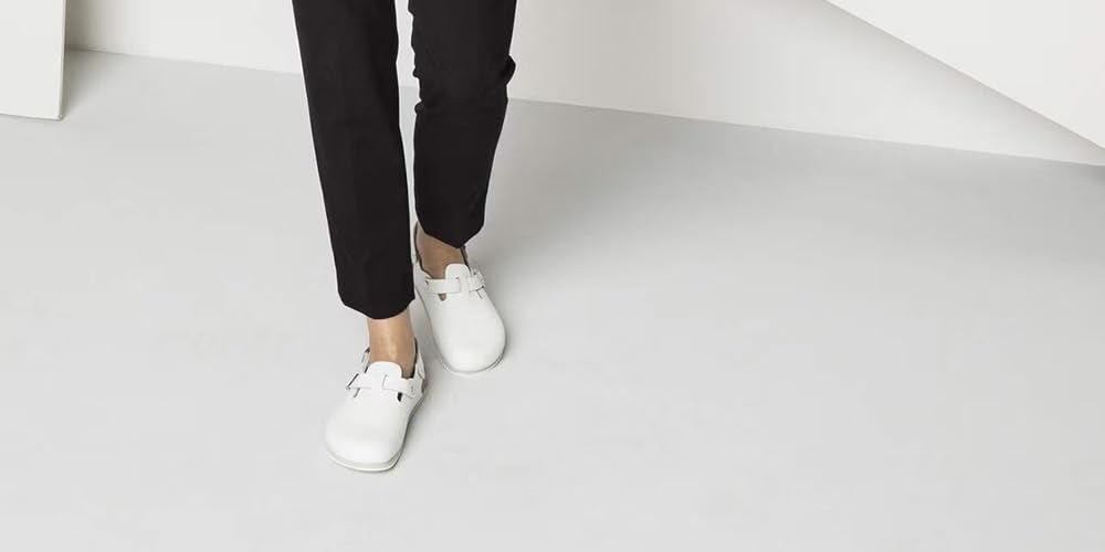 Birkenstock Professional TOKIO Unisex-Erwachsene Clogs 38 EU Schmal Weiss, 38 EU Schmal Weiß