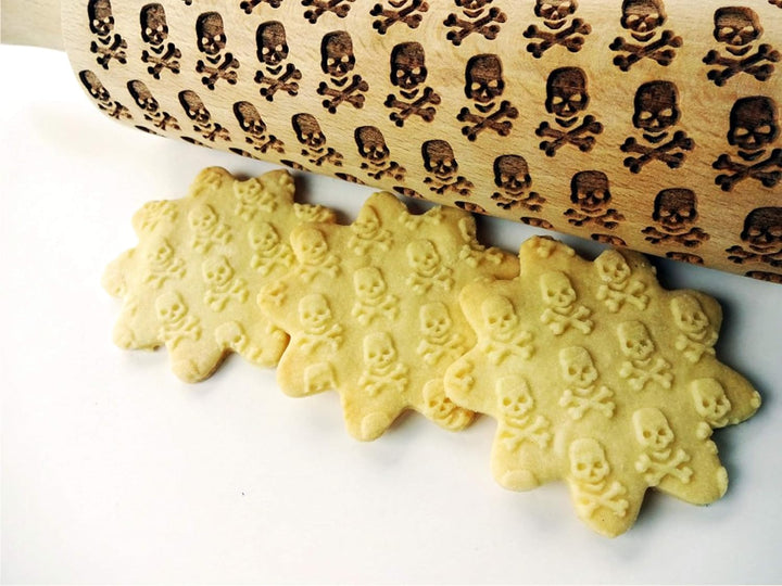 Nudelholz TOTENKOPF mit GEKREUZTEN KNOCHEN. Teigrolle mit Schädel Kekse. Präge Teigrolle. Halloween.
