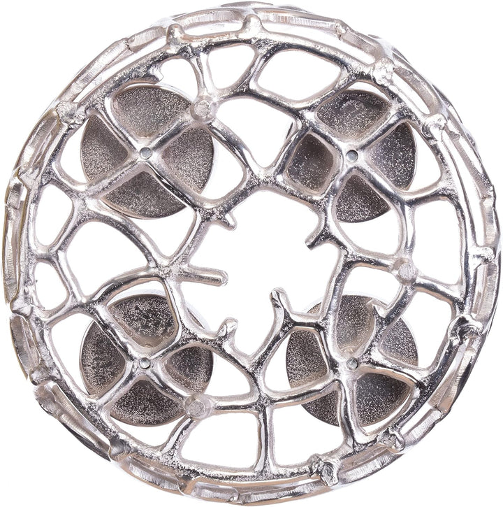 Brandsseller Adventskranz Ø 28 cm | Weihnachtskranz | Aluminium | Silber | Äste Ø 28 cm