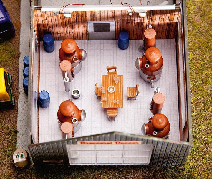 FALLER 130194 - Brennerei mit Zubehör