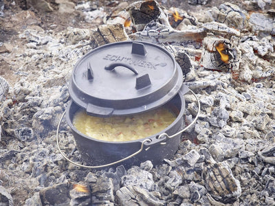 Echtwerk Dutch Oven, Gusseisen BBQ Kochtopf ca. 4,9 L, Bereits eingebrannt - preseasoned, Deckel mit