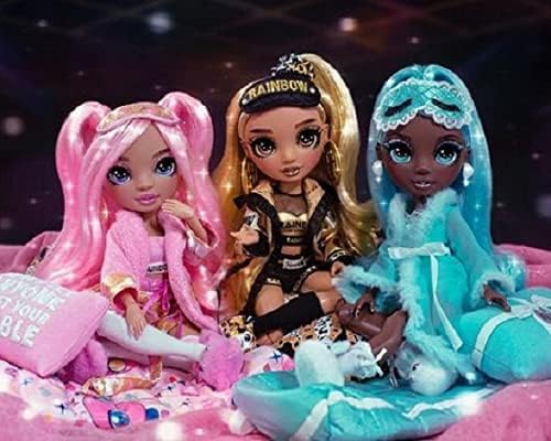 Rainbow High Modepuppe - Pyjamaparty - Marisa Golding - Goldene Modepuppe und Spielset mit 2 Outfits
