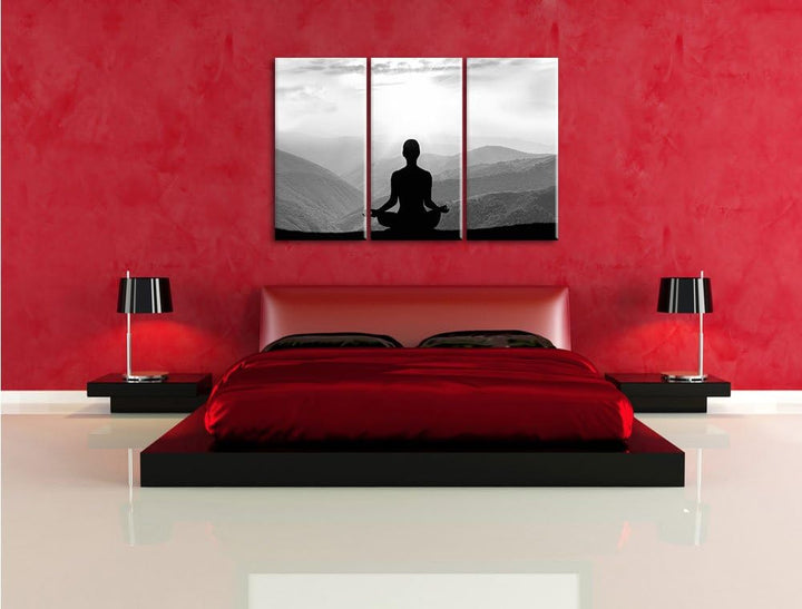 Pixxprint Meditierender Mensch in den Bergen als Leinwandbild/Grösse: 3 Teilig (120x80 cm) cm/Wandbi