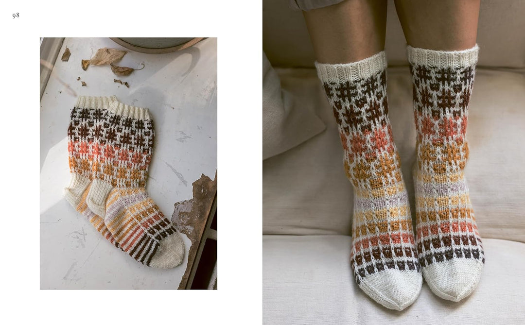 Kuschelsocken aus Wollresten: Garn aufbrauchen und einzigartige Socken stricken. Das Strickbuch fürs