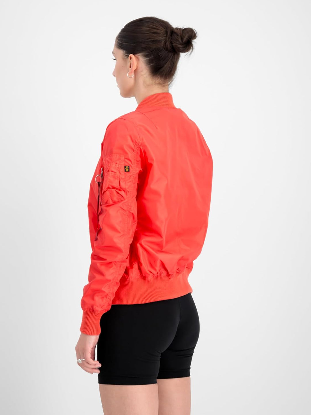 Alpha Industries Damen Bomberjacke M Radiant Red, M Radiant Red