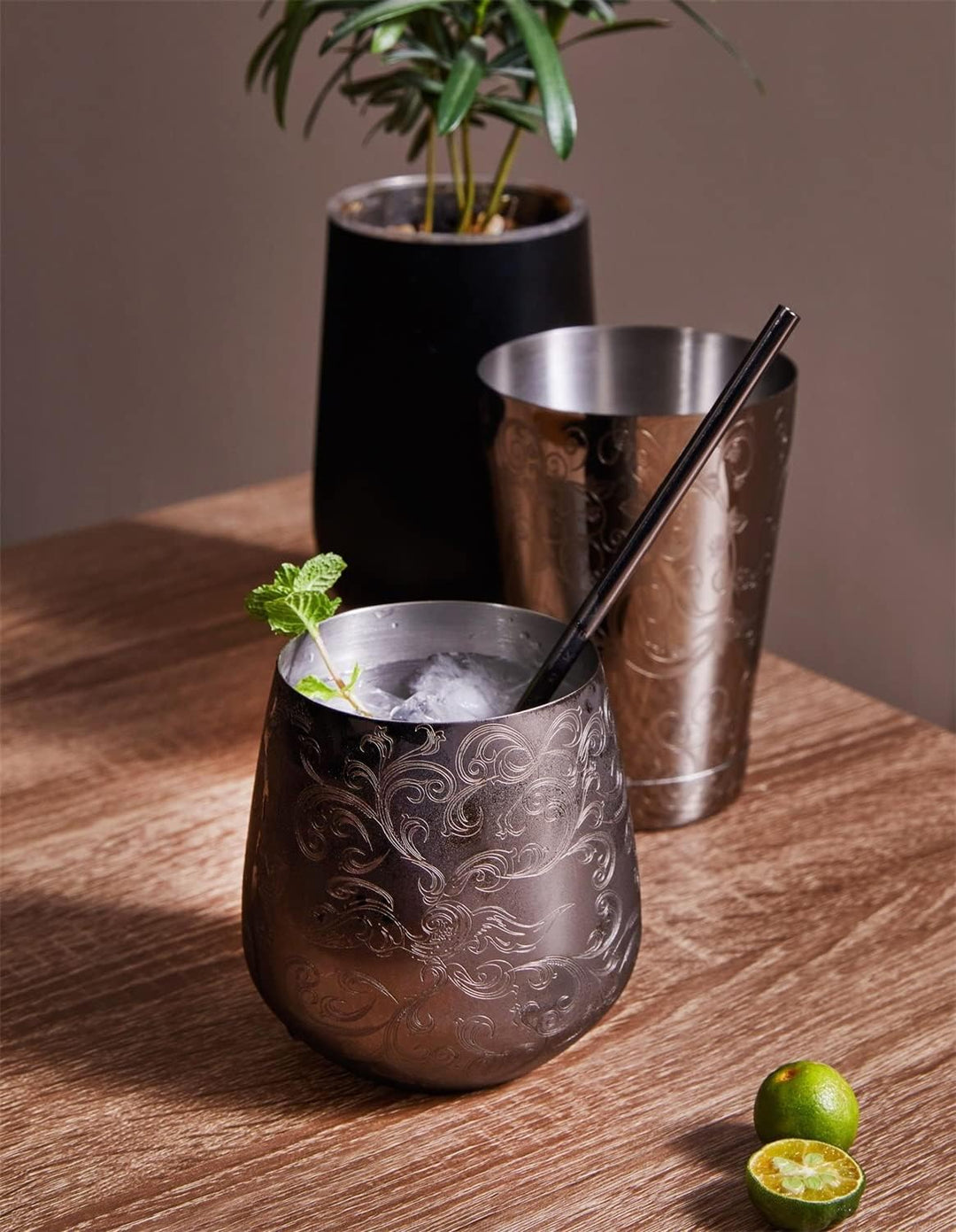 SKY FISH Stiellose Weingläser aus Edelstahl, Geätzte Edelstahl-Gläser, 4 Stück Gin Gläser, 500ml, Ha