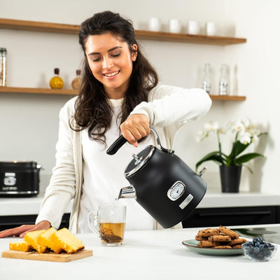 Westinghouse Retroline Frühstück-Set Schwarz, Toaster, Standmixer & Wasserkocher, 1.7 Liter & Kalkfi