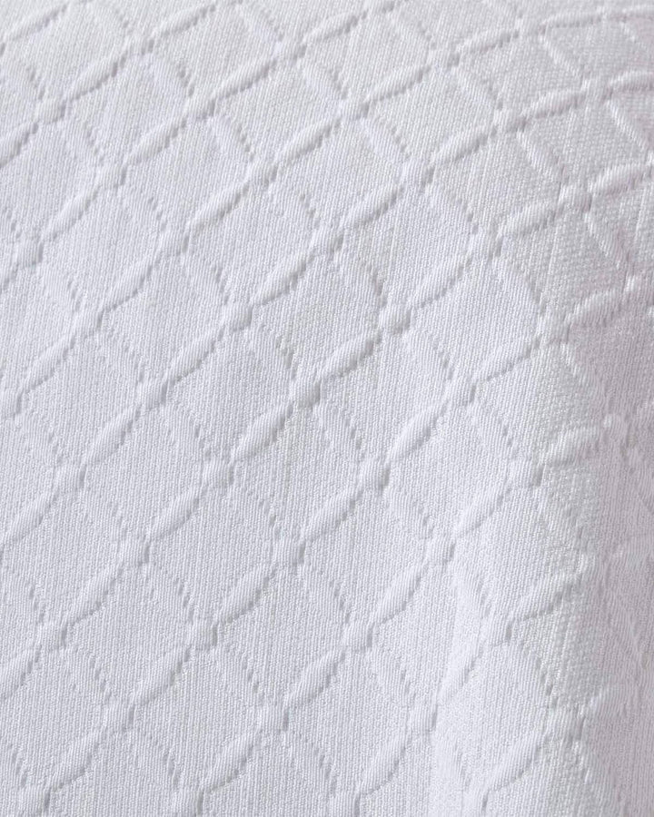 Homescapes weisse Tagesdecke mit Diamant-Muster, klassischer Bettüberwurf 180 x 260 cm im Matelassé-