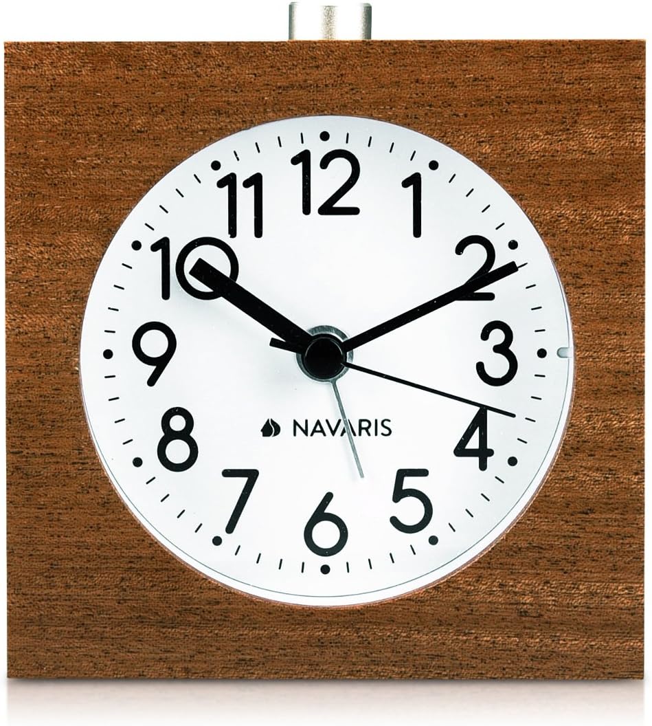 Navaris Analog Holz Wecker mit Snooze - Retro Uhr im Viereck Design mit Ziffernblatt Alarm - Leise T