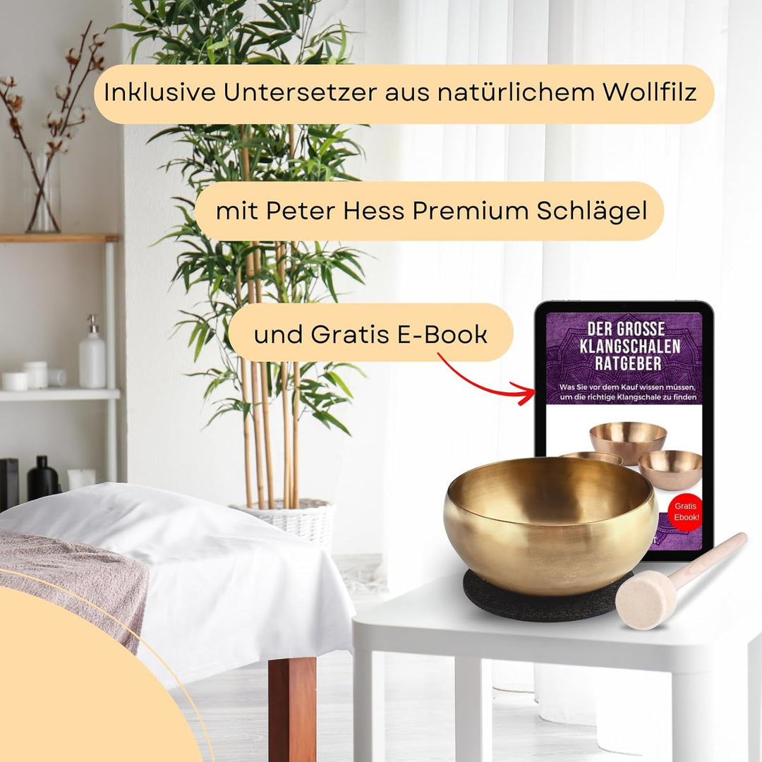 Peter Hess Therapieklangschale Kleine Herzschale (16 cm, 600 g) mit Filzschlägel und Filzuntersetzer