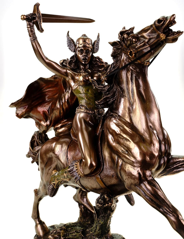 Veronese Figur Walküre auf Pferd mit Speer 28 cm bronziert Schildjungfer Odin