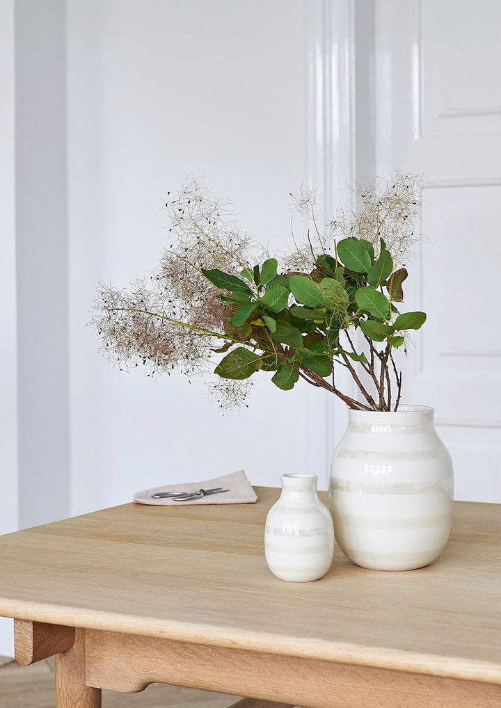 Kähler Vase H31 cm Omaggio Originaldesign mit handgemalte Streifen, Weiss Perlmutt H31 cm, Perlmutt