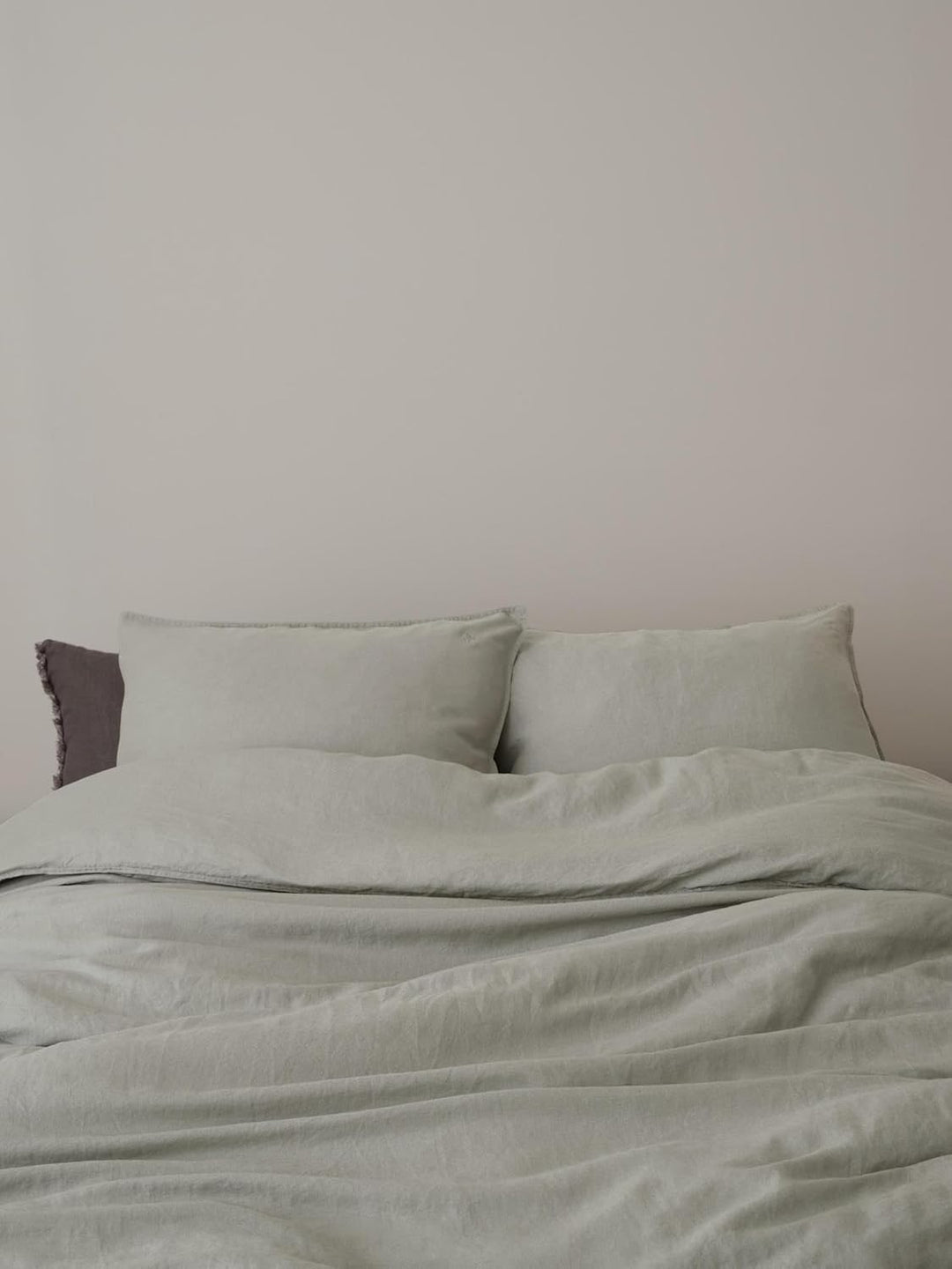MARC O'POLO Bettwäsche Valka Grey Mist, 200x220 + 2X 80x80 cm - 100% Leinen - Uni 200x220 + 2x 80x80