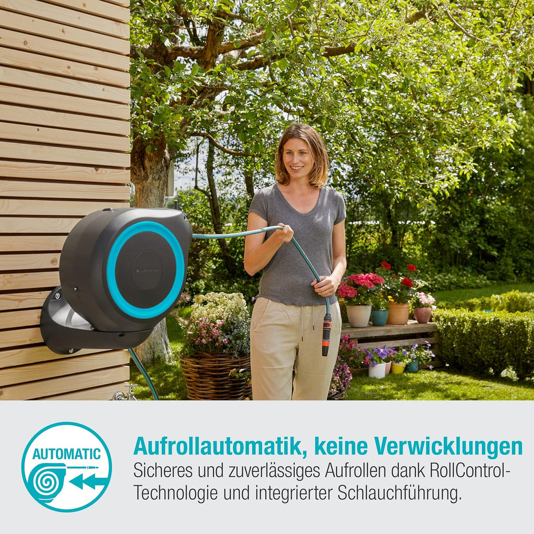Gardena Wand-Schlauchbox RollUp S (türkis) 15 m: Flexible Bewässerung für kleine Gärten, schwenkbare