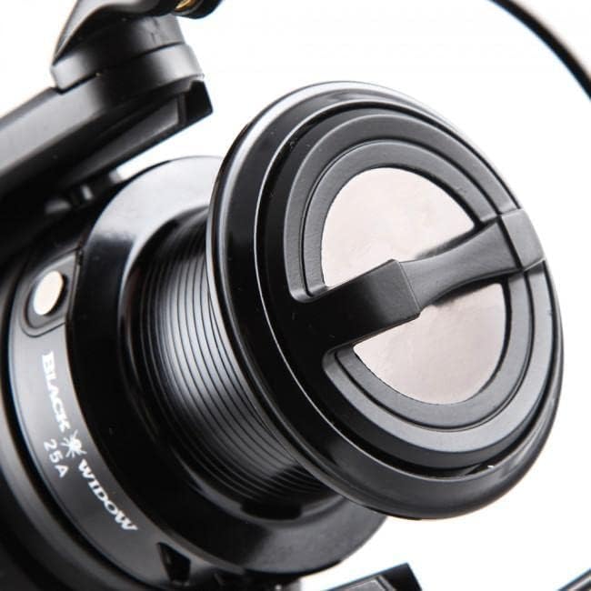 Daiwa Black Widow 25A Weitwurfrolle
