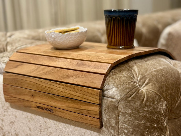 Vesta Homes Grosses Sofa-Armlehnentablett, handgefertigt aus Akazienholz, Flexibles und faltbares re