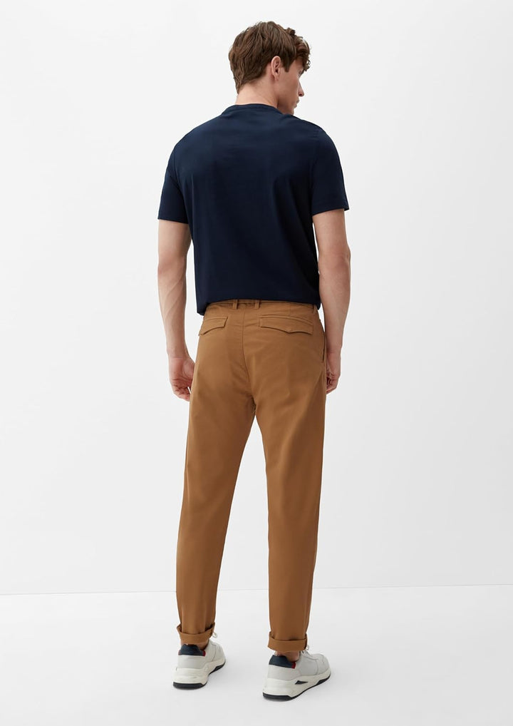 s.Oliver Relaxed: Chino mit Bundfalten 31W / 32L Braun 8469, 31W / 32L Braun 8469
