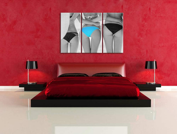 Frauenhintern in Bikinihose schwarz/weiss 3-Teiler Leinwandbild 120x80 Bild auf Leinwand, XXL riesig