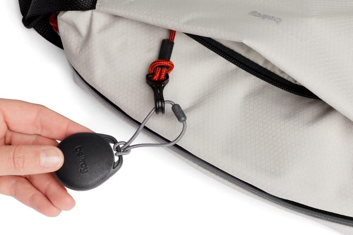 Bellroy Tage Case (AirTag Schutzhülle) - Black Schwarz, Schwarz