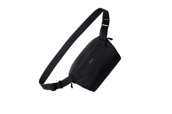 Bellroy Lite Sling Mini, Leichte Umhängetasche - Black | 4L leichte Umhängetasche für Handy, Geldbör