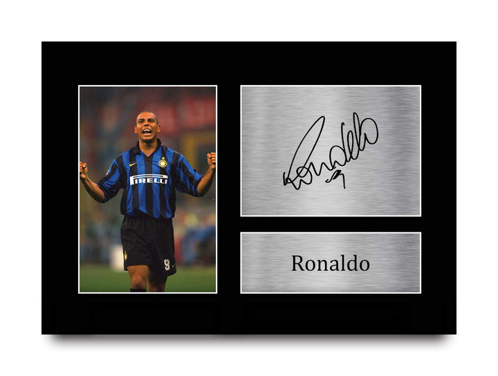 HWC Trading A4 Ronaldo Inter Milan Gifts gedrucktes signiertes Autogramm Bild für Fussballfans und F