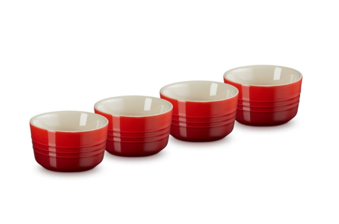Le Creuset 4-er Set Mini Förmchen aus Steinzeug, je 100 ml, Kirschrot, 79109100600000 4er-Set Kirsch