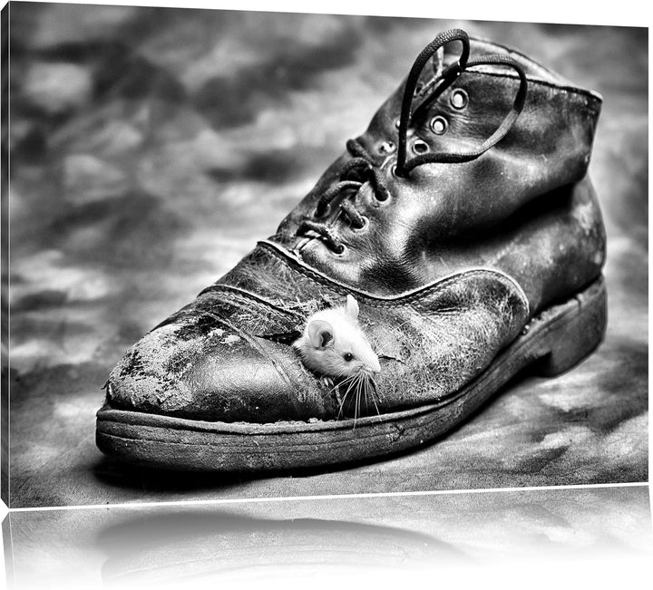 Pixxprint Maus, schwarzer Schuh, als Leinwandbild/Grösse: 100x70 / Wandbild/Kunstdruck/fertig bespan