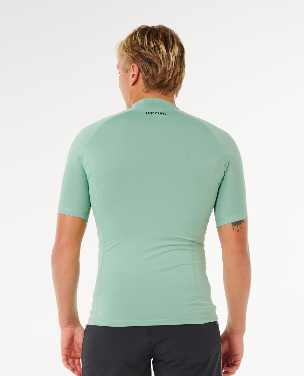 Rip Curl Herren Waves UPF 50 Performance Short Sleeve Rashguard Rash-Guard-Shirt S Aloe 261, S Aloe