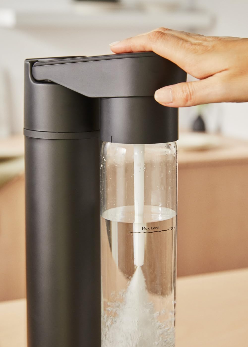 CREATE/SODA MAKER STUDIO/Wassersprudler 1L Schwarz/Keine CO2-Flaschen enthalten, kohlensäurehaltig i