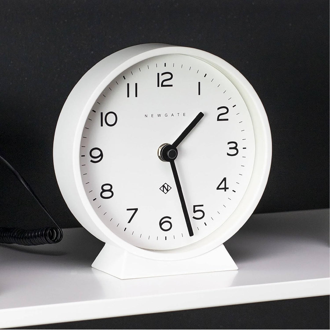 NEWGATE® M Mantel - Silent Sweep Kaminuhr - 'No Tick' - Moderne Kaminuhr - Kleine Uhr - Wohnzimmeruh