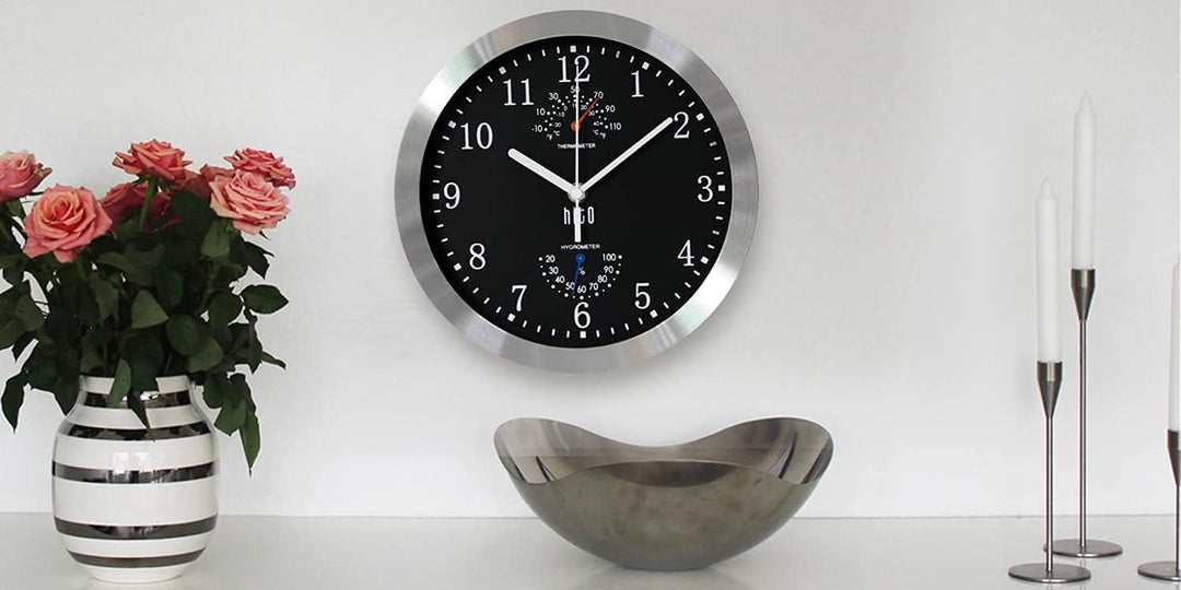 HITO 25,4 cm lautlose Wanduhr, batteriebetrieben, Nicht tickende Glasabdeckung, silberner Aluminiumr