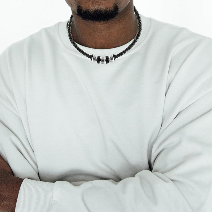 SHIEAGLELD Halskette Herren Leder, Herren Kette mit Edelstahl Halsband Anhänger, Geflochten Lederket