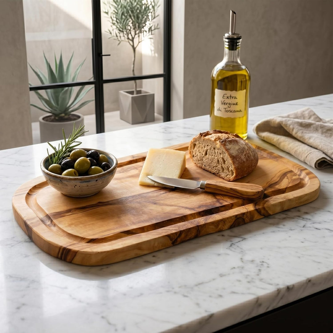 HOFMEISTER® Schneidebrett mit Saftrille, aus Olivenholz, 40 cm Schneidebrett Olivenholz mit Saftrill