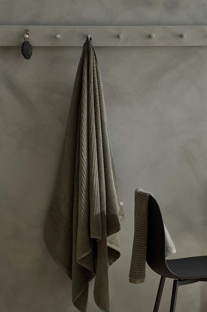 ELLOS Badehandtuch Soft 90x180 cm (Grün,90X180)