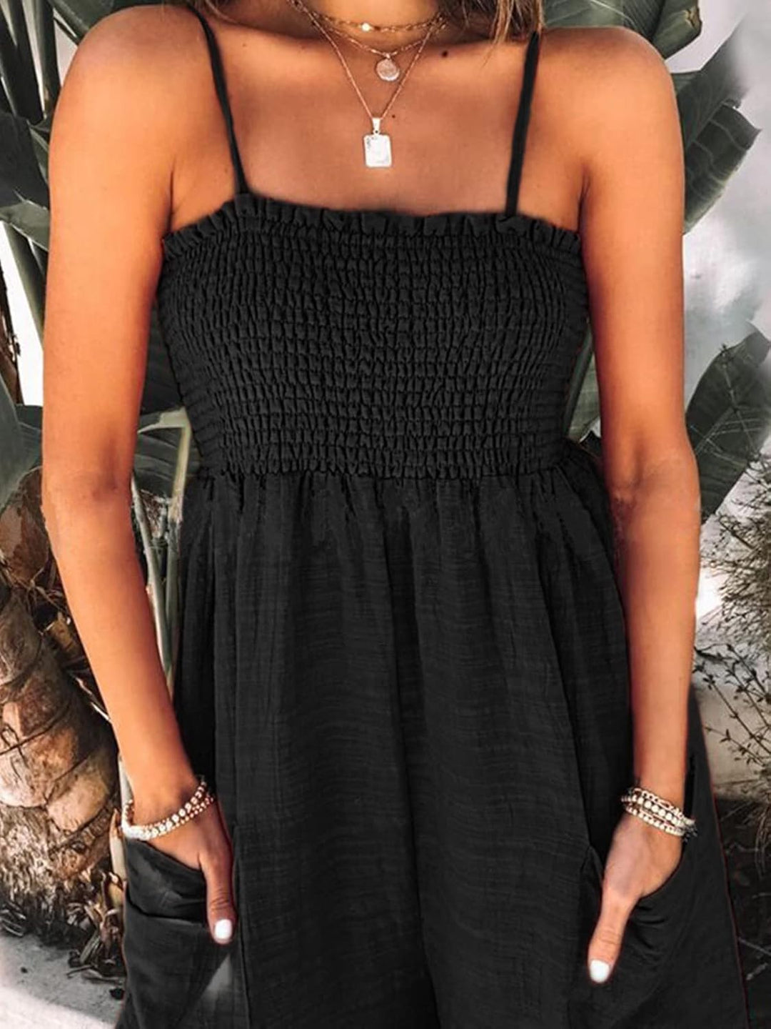 CUPSHE Damen Jumpsuit Square Neck Ärmellos Weites bein Sommer Lang Overall Romper Gesmokter Spaghett