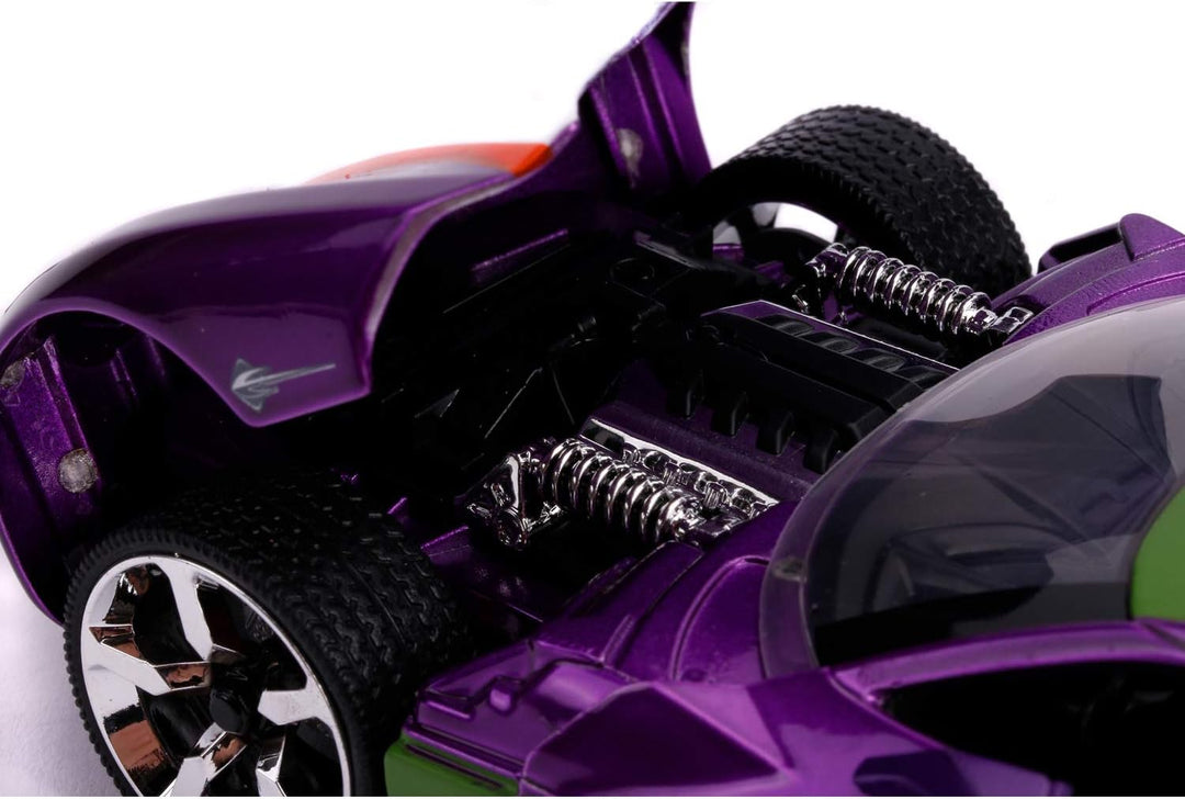 Jada Toys Chevy Corvette Stingray, 2009, Joker Figur, Batman, Massstab 1:24, Freilauf, Türen & Koffe
