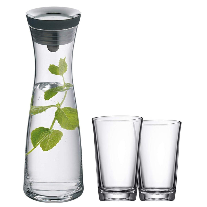 WMF Basic Wasserkaraffe Set 3-teilig, Karaffe 1l mit 2 Wassergläser 250ml, Glaskaraffe mit Deckel, S