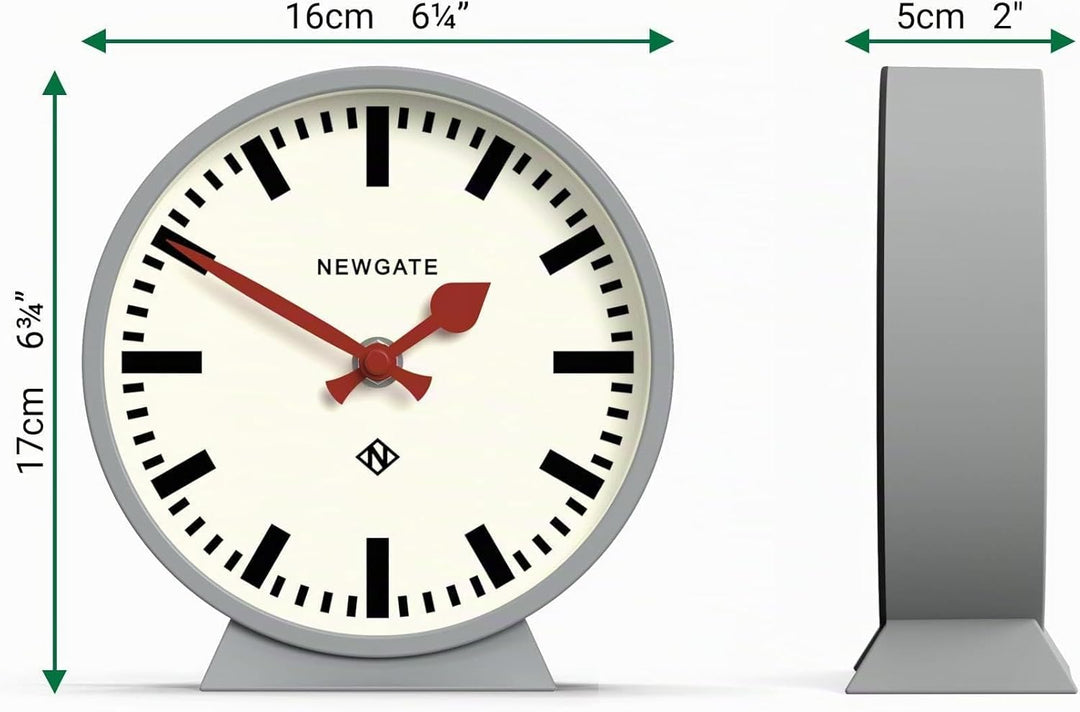 NEWGATE® M Kaminsims Eisenbahn schreibtischuhr | Modernes rundes bahnhofsuhr Design | Grau | Zeitgen