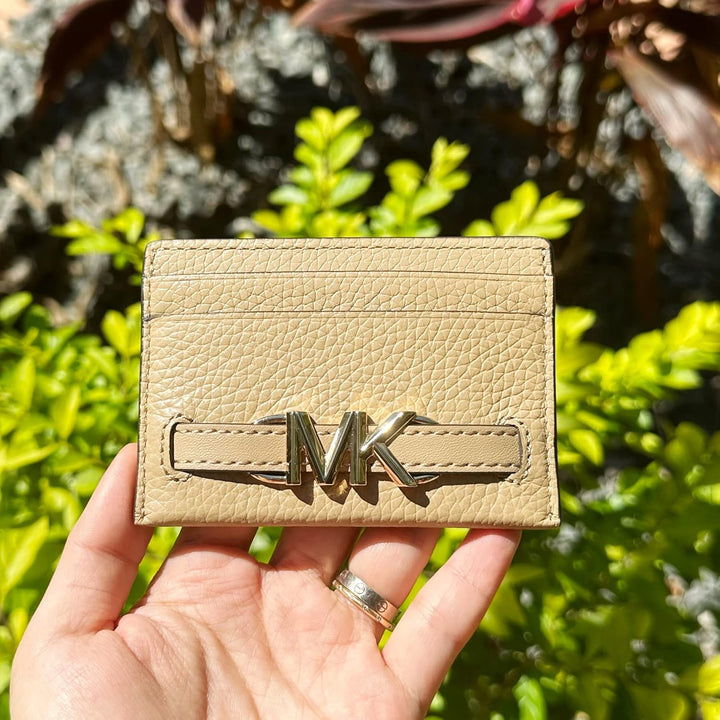 Michael Kors Reed Grosse Kartenhalter Wallet MK Signature Logo Leder, CAMEL, Kartenhalter, Camel