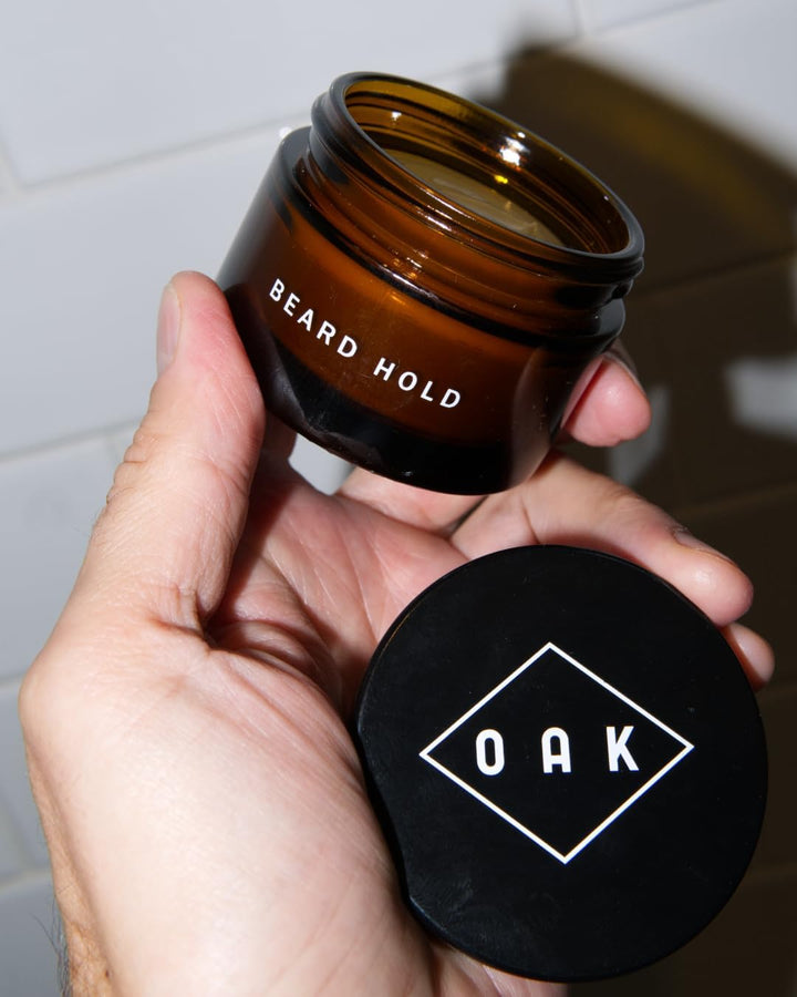 OAK BEARD HOLD I Bartwachs, Bartpomade (50 ml): Bringt Halt und kompakte Form. Bartstyling mit natür