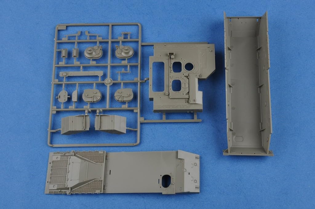 Hobby Boss 83868 - Modellbausatz IDF APC Puma, Mittel