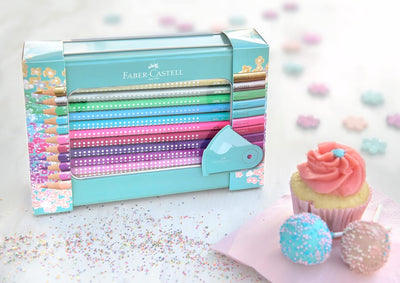 FABER-CASTELL 201641 - Geschenkset Sparkle, 20 Buntstifte und eine Sleeve Spitzdose Mini Bunt 1 stüc