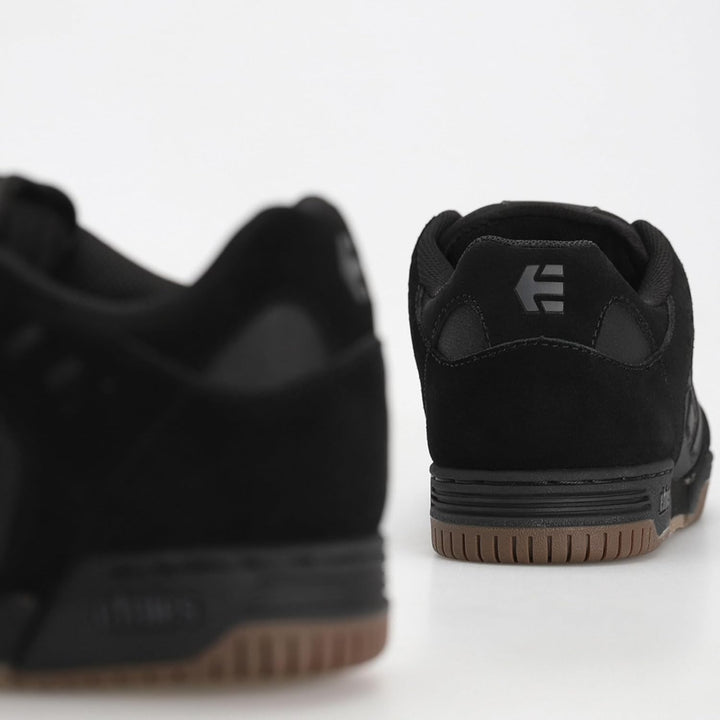 Etnies Herren Faze Low Top Puff Skateschuh 40 EU Black Black Gum, 40 EU Black Black Gum