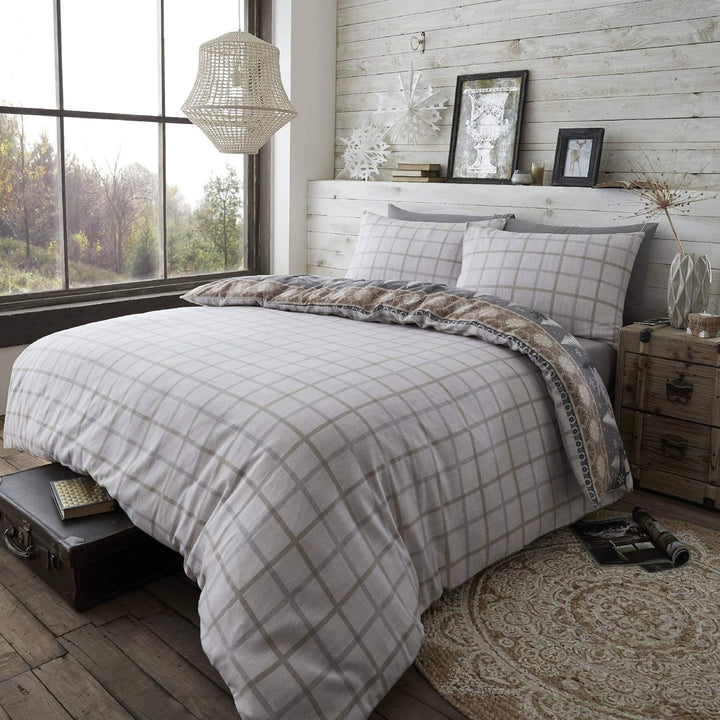 Happy Linen Company Bettwäsche-Set mit nordischem Motiv - warm &amp; wendbar - 100% angeraute Baumwolle
